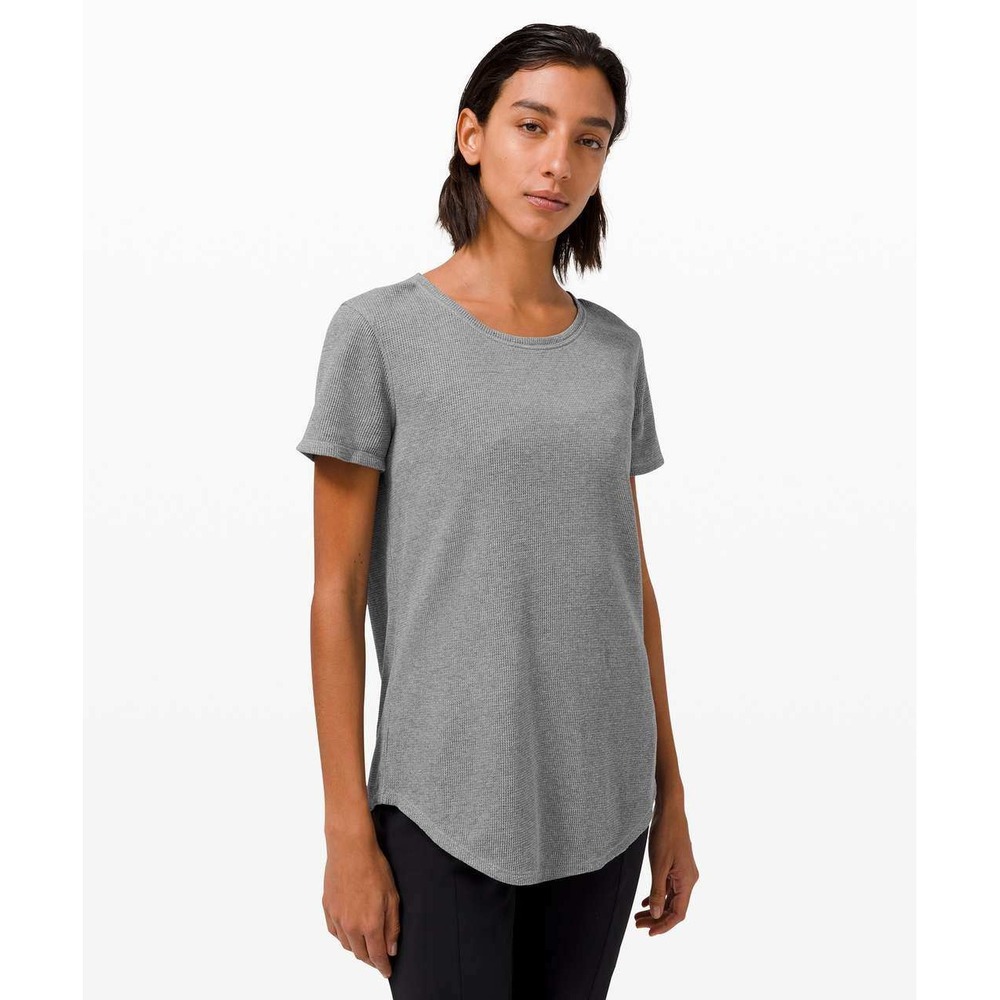 Lululemon Love Crew III Waffle Knit Tee Gray Thermal Short Sleeve Workout Casual